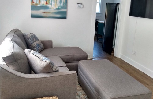 Sanford Haus | Charming bungalow in Sanford's historical district