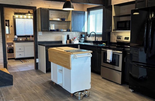 Eldon Kabine | Charming cabin with WiFi and AC in delightful Eldon