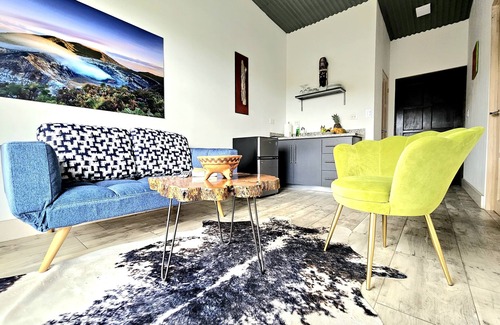 Poas Volcano National Park Skihütte | Charming chalet with WiFi in Poas. Great trails, and pools