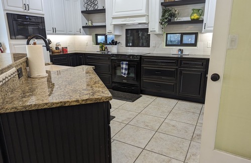 Cocoa Haus | Charming Cocoa Village Oasis