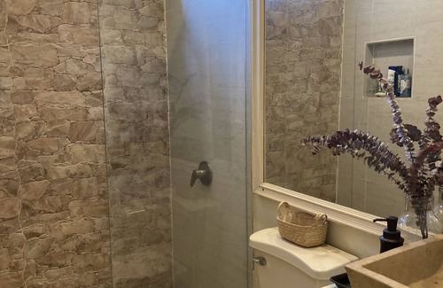 Minca Sonstige | Charming Color Rooms with Shared Bathrooms