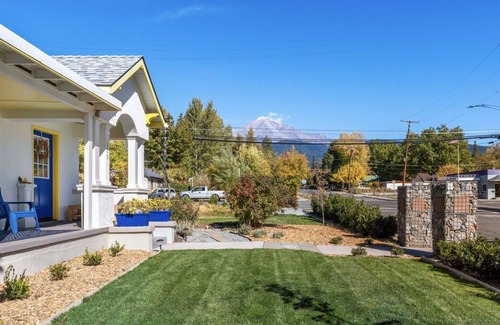 Mount Shasta Hütte | Charming Cottage Downtown