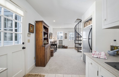 Rockport Hütte | Charming Cottage w/AMAZING water views