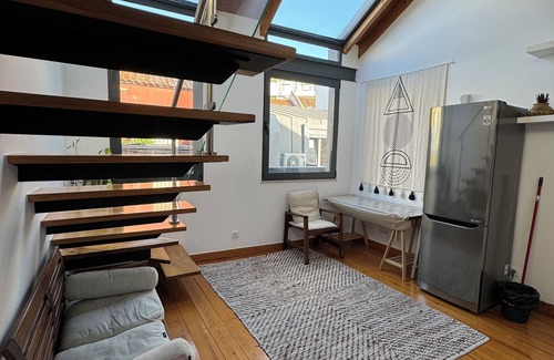 Cacilhas Wohnung | Charming Duplex on Lisbon's River Tejo