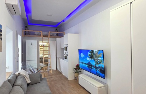 Alcala de los Gazules Wohnung | Charming 2-bedroom apartment with WiFi, AC in tranquil Alcalá de los Gazules