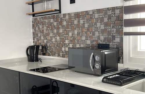 Mairena del Aljarafe Bed & Breakfast | Golum 1-Zimmer-Wohnung ca. 24m2