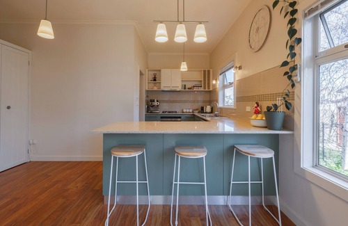 Devonport Haus | Charming Fig Tree Cottage with WiFi & Parking