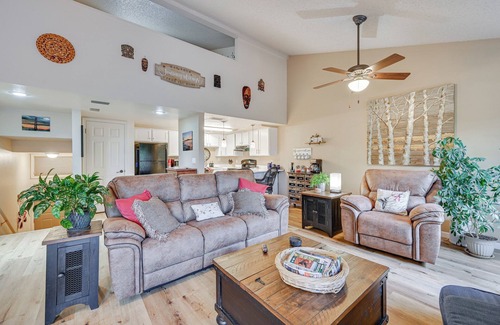 Flagstaff Eigentumswohnung | Charming Flagstaff Condo Near Golfing & Hiking!