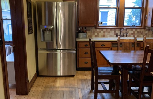 Chippewa Falls Haus | Charmantes Haus auf einem Hügel mit Stadtblick