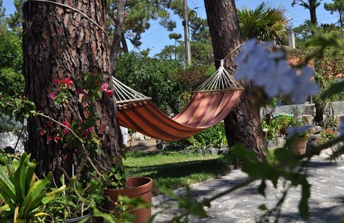 Banzao Haus | Charmantes Ferienhaus, 3km vom Strand, 5min zu Fuß zum Supermarkt, Cafe, Bäcker