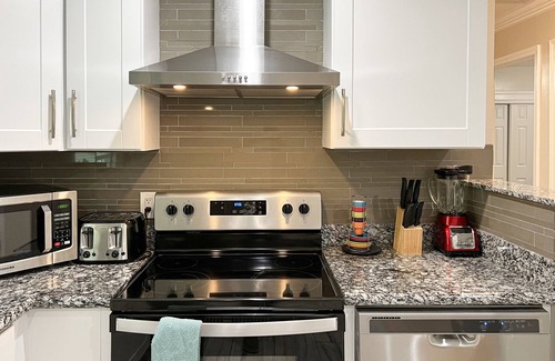 Hattiesburg Haus | Charming Home Near Coliseum!