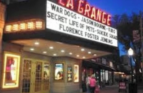 Brookfield Wohnung | Charming home with Private Balcony near Downtown, La Grange