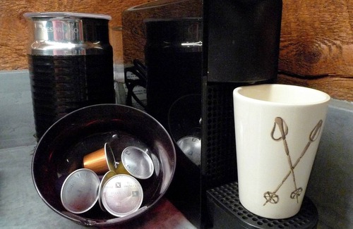 Ketchum Hütte | Charming Honeymoon Cabin in West Ketchum: A Sun Valley Getaway