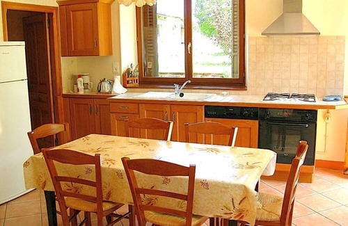 Bourg-de-Sirod Haus | Charming HOUSE COMTOISE, geräumig, großer Garten, privater Parkplatz