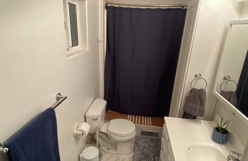 Riverfront Haus | CHARMING HOUSE CLOSE TO DOWNTOWN AND UNIVERSITY