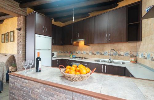 Cadiar Haus | Charming House in Cádiar with View