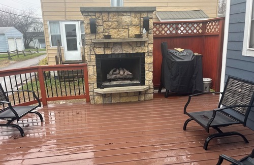 Bedford Haus | Charming house in Luna Pier MI, walking distance to beach and restaurants