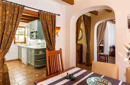 Niguelas Hütte | Charming house in Nigüelas with patio and terrace