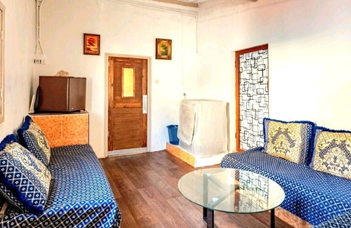 Mohammedia Hütte | Charming house right on the water! Facing the sea!