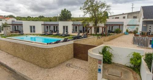 Atalaia Haus | Charming House with Shared Pool in Atalaia, 110 m²