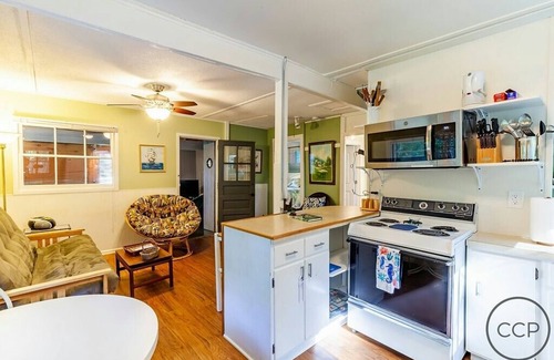 Montague Kabine | Charming See Michigan Cottage-ZULETZT AKTUALISIERT!