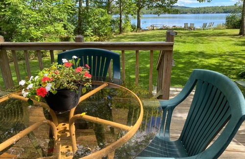 Belfast Kabine | Charming Lakeside Cabin in der Nähe von Belfast Bay