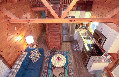 Ashtabula Kabine | Charming Lakeview Cabin Near Geneva-On-The-Lake, The Perfect Getaway!