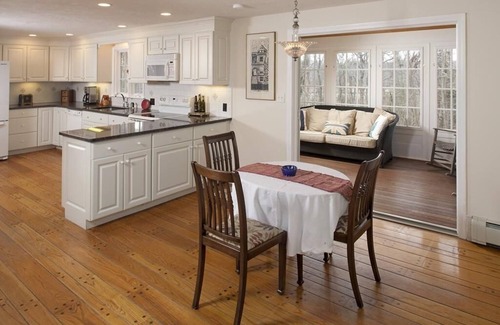 Minot Haus | Charming large 4-bedroom house in Scituate 1 mile from beach