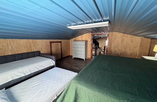 Belhaven Kabine | Charming lodge tucked in the woods of Hyde County