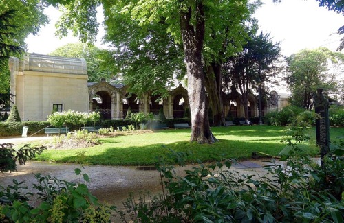 Madeleine Wohnung | Charming maid's room in the eighth arrondissement