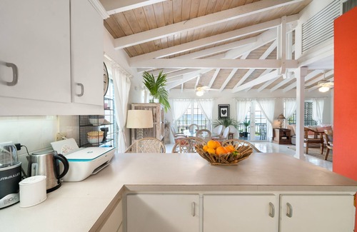 Gambier Haus | Charming Oceanview Home with Private Pool