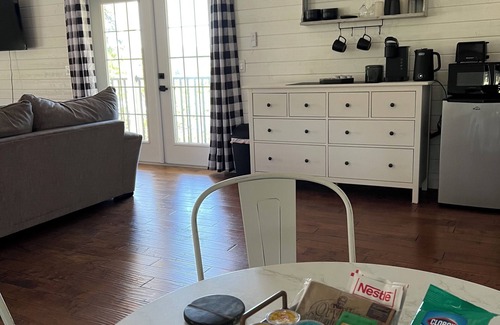 Mount Plymouth Wohnung | Charming, peaceful & private studio apartment in Sorrento just 45min to Orlando!