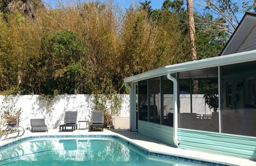 Port Orange Wohnung | Charming poolside apartment in Port Orange