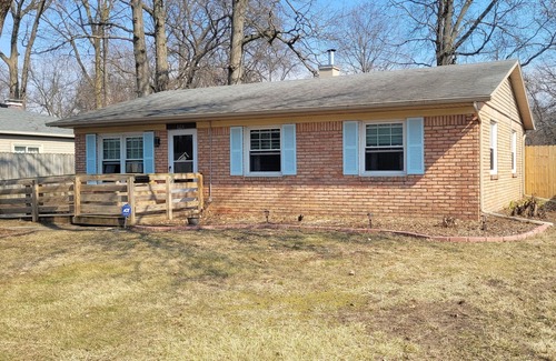 Bedford Haus | Charming Ranch in Quiet Neighborhood