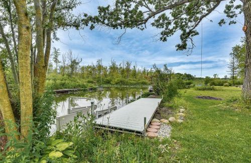 Reading Haus | Charming Reading Home with Lake Views and Private Dock