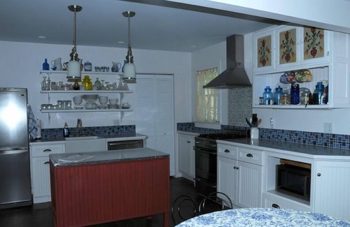 Shelter Island Hütte | Charmantes, renoviertes Inselhaus - Shelter Island Lizenznummer: 012-2017