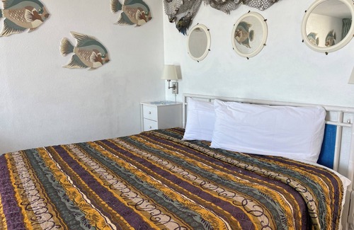 Ocean Dunes Resort | Charming resort in Daytona Beach, Beautiful Oceanview with King size bed 517