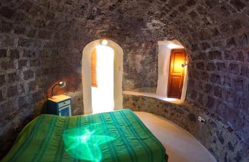 Episkopi Gonias Haus | Charming Restored 300yr-0ld Guest House