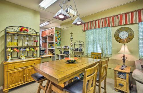 Rowlett Haus | Charming Rowlett Guest Cottage Walk Downtown