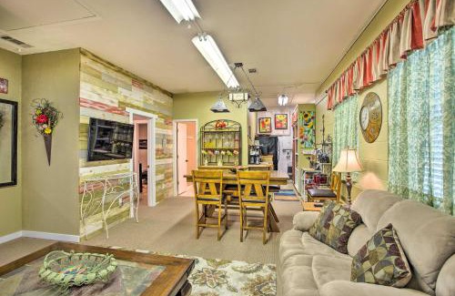 Rowlett Haus | Charming Rowlett Guest Cottage Walk Downtown