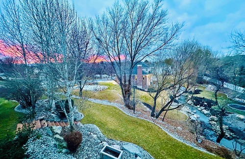 South Jordan Haus | Charming spacious 2-bed 2-bath guest suite in family friendly South Jordan