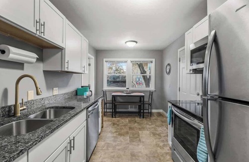 St. Paul Haus | Charming St. Paul 4 Bedroom Home