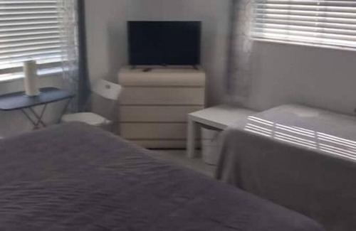 Lauderdale Lakes Wohnung | Charming studio with AC, WiFi in lovely Lauderdale Lakes