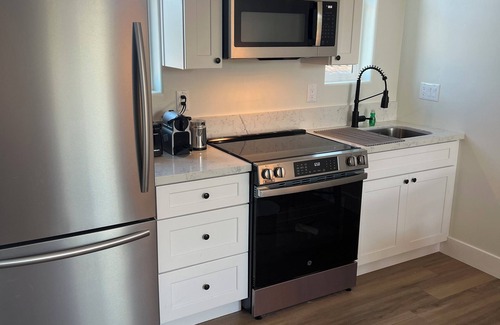 Carlsbad Wohnung | Charming studio in awesome Carlsbad with WiFi, AC