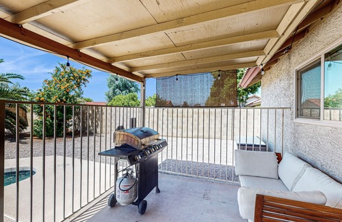Alta Mesa Community Association Haus | Charming & sunlit villa with private pool, patio, & firepit - near golf & trails