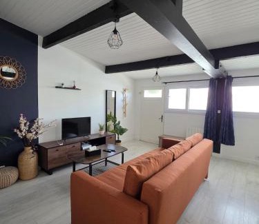 Pontault-Combault Wohnung | Charming townhouse for 5 people
