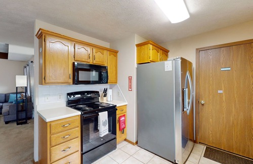 Brookline Station Haus | Charming townhome with private deck, w/d, central air & close to attractions