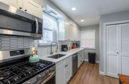 University Heights Wohnung | Charming University Heights Home