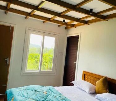Vythiri Wohnung | Charming View 'A' Frame 2BHK Villa- Wayanad