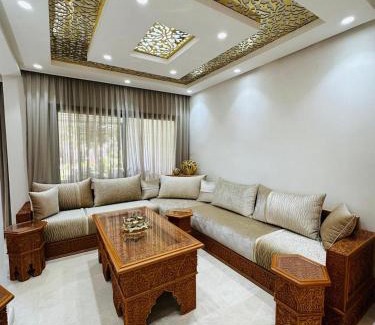 Tamariss Villa | Charming Villa, Breathtaking Garden View